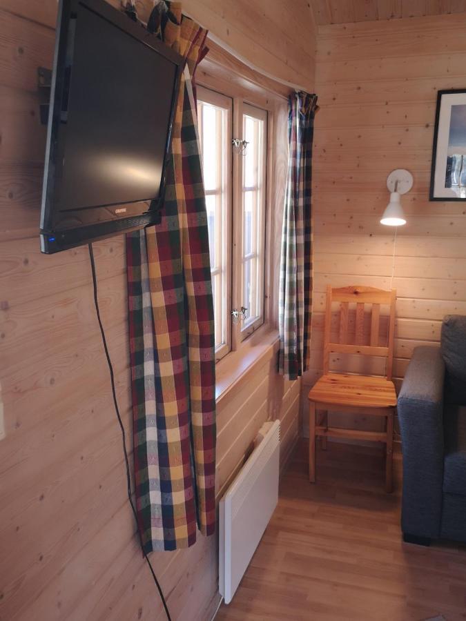 Trollveggen Camping 翁达尔斯内斯 外观 照片