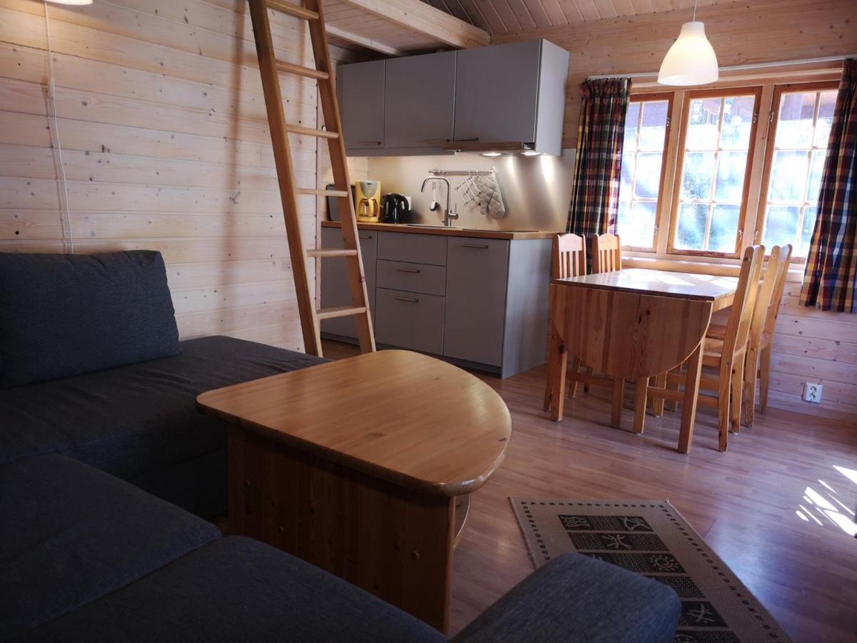 Trollveggen Camping 翁达尔斯内斯 外观 照片